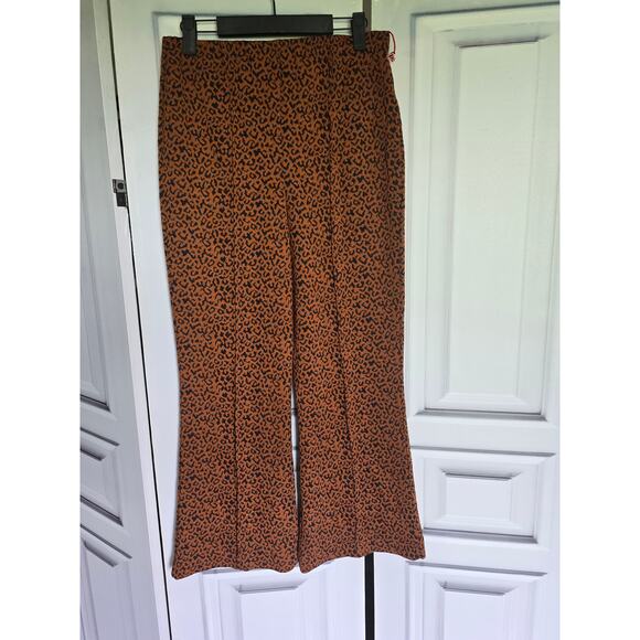 NWT Eva Franco Kick Flare Pants - Large - Picture 7 of 7
